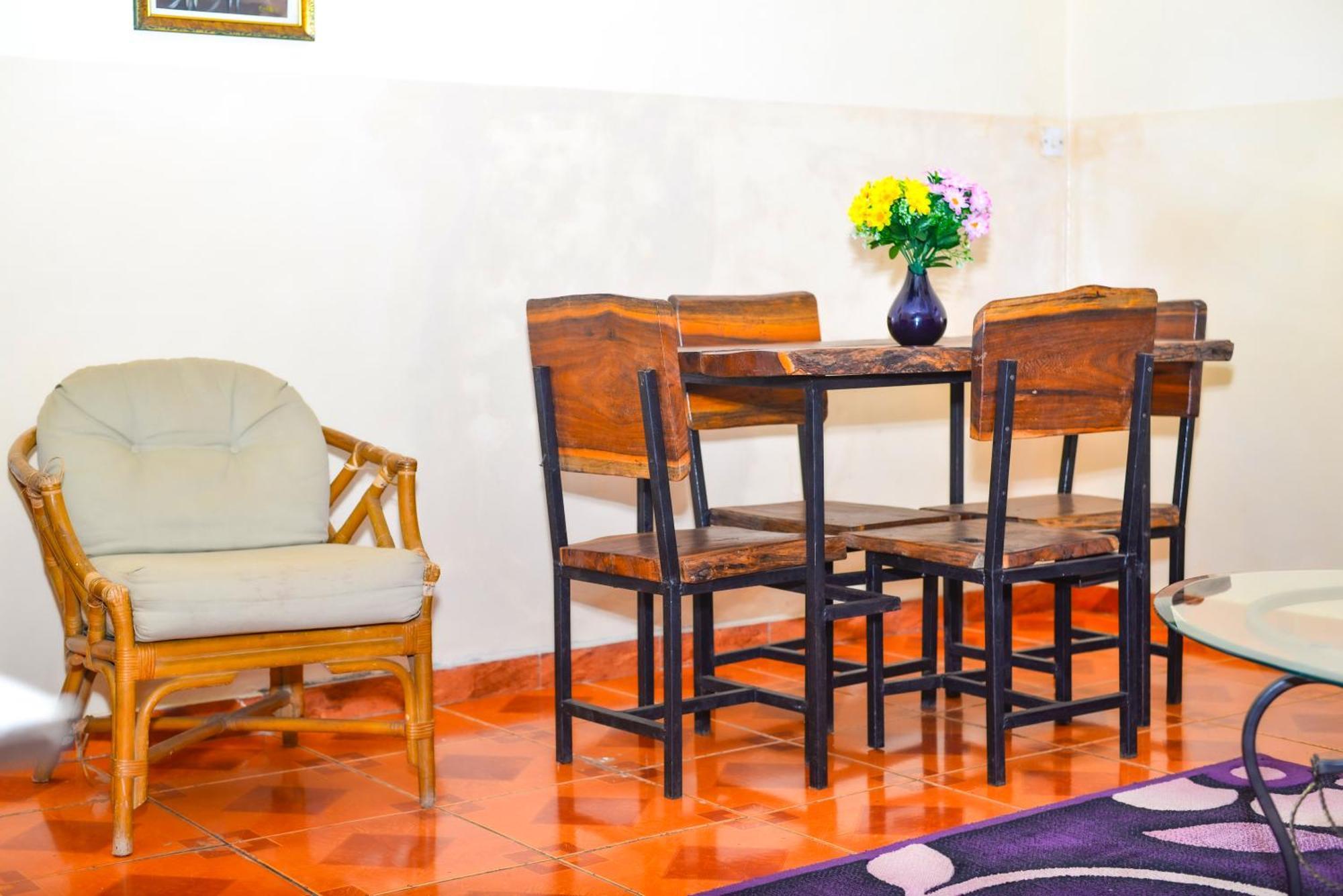 Avon Garden Apartments Area 25 ลิลองเว ภายนอก รูปภาพ